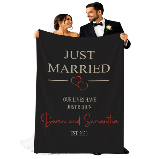 Personalized Wedding Gift for Couple, Custom Blanket with Names, Just Married Keepsake Gift, Bachelorette Present, Engagement Party Surprise